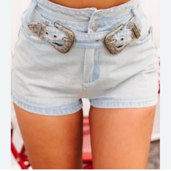 Altar'd State Pants - Anthropologie Altar'd State Shorts Country Belt
Size Large Blue Jeans Denim